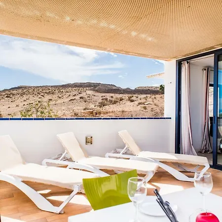 Ocean Views Atico 3 *